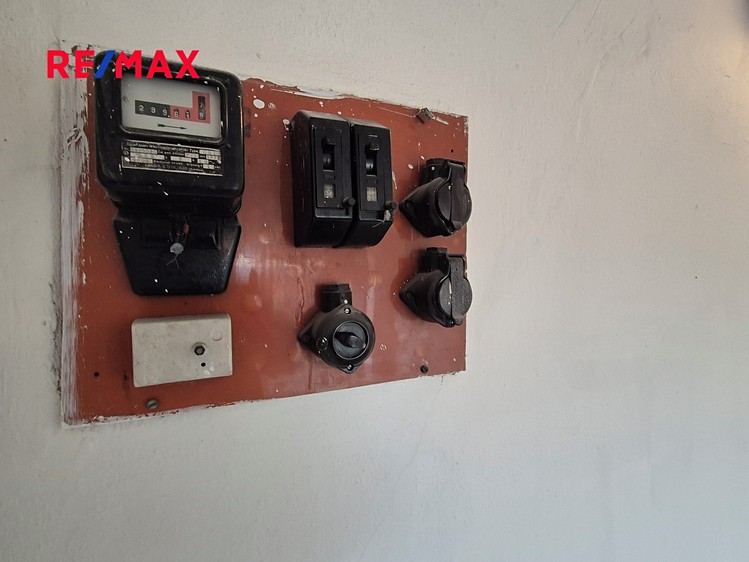 Prodej garáže 20 m² - foto 6