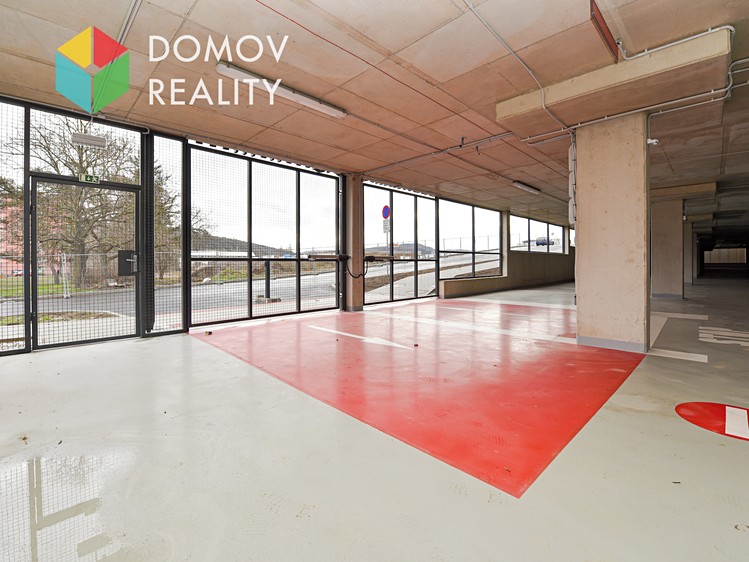 Prodej garážového stání 12 m² - foto 2