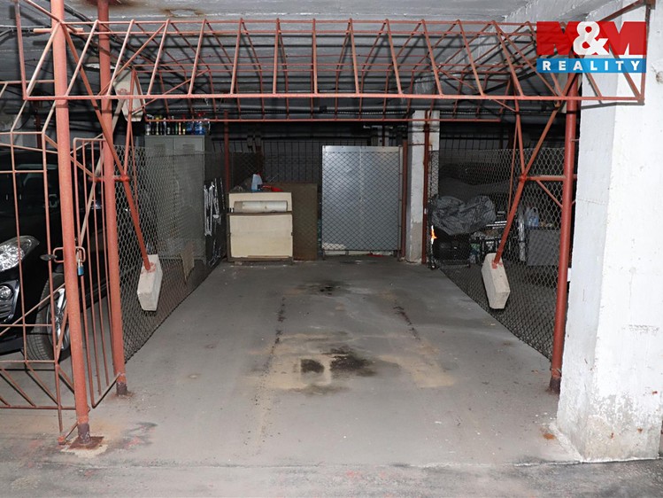 Prodej garážového stání 18 m² - foto 5