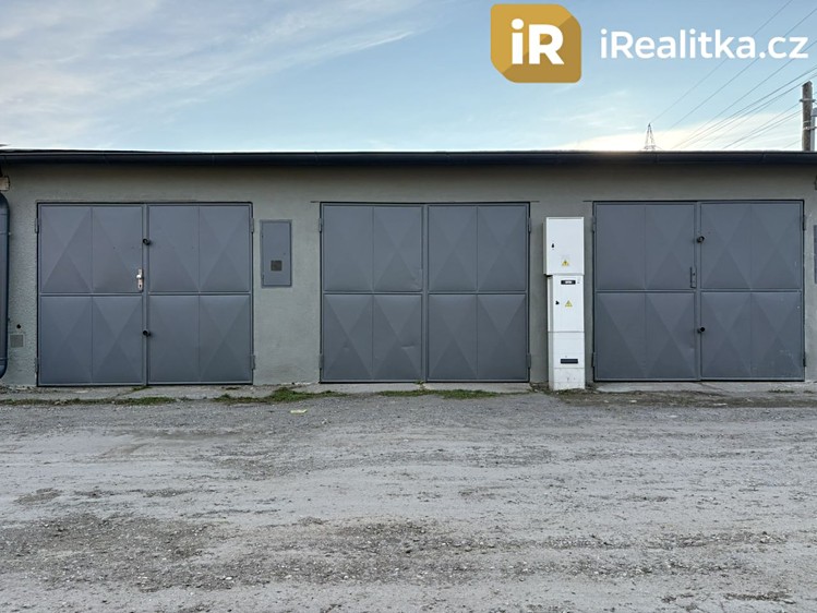 Prodej garáže 57 m² - foto 3