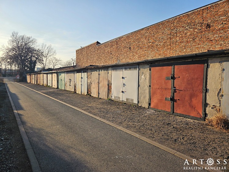 Prodej garáže 19 m² - foto 1