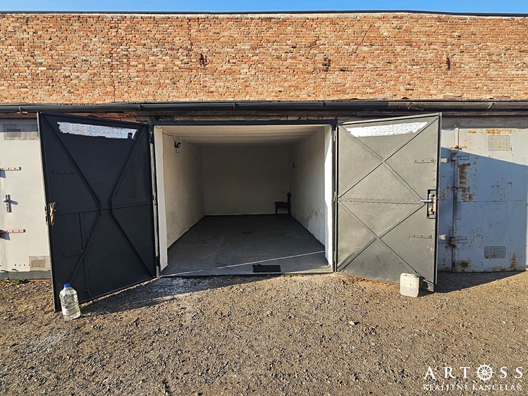 Prodej garáže 19 m² - foto 2