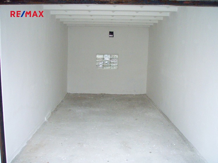 Prodej garáže 36 m² - foto 7