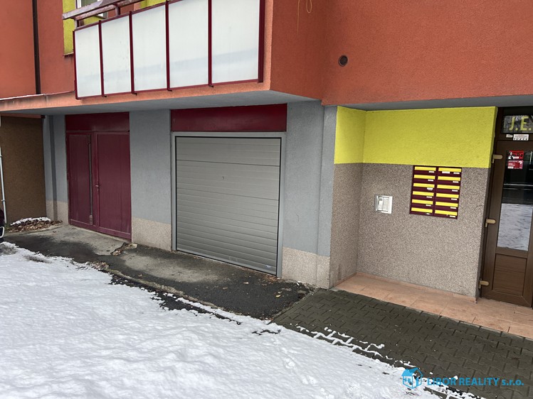 Prodej garáže 22 m² - foto 1