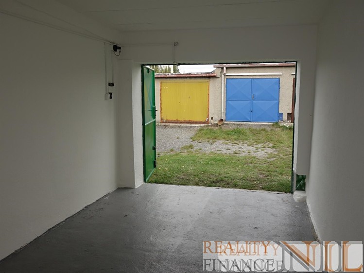 Prodej garáže 17 m² - foto 4