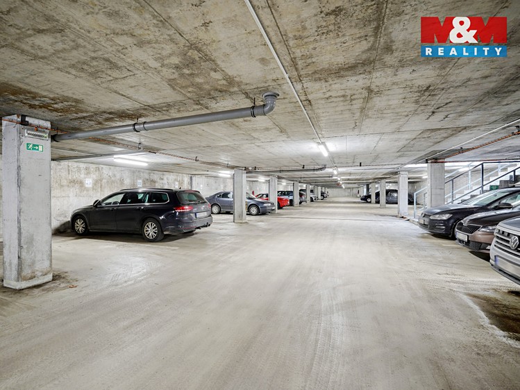 Prodej garážového stání 12 m² - foto 7