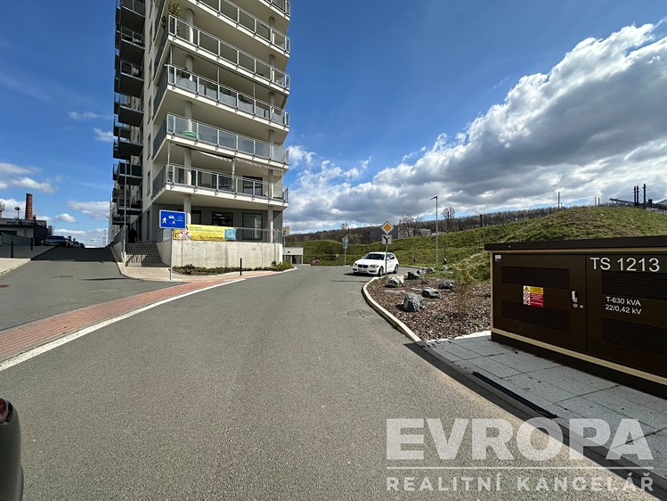 Prodej garážového stání 20 m² - foto 5