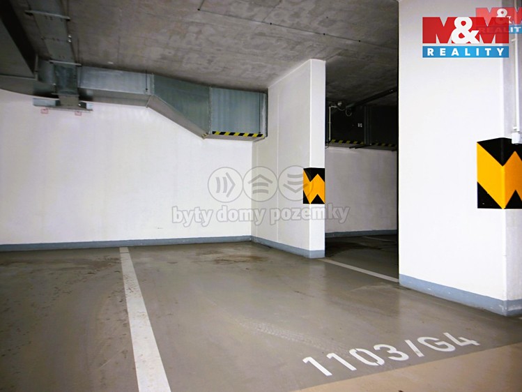 Prodej garážového stání 12 m² - foto 2