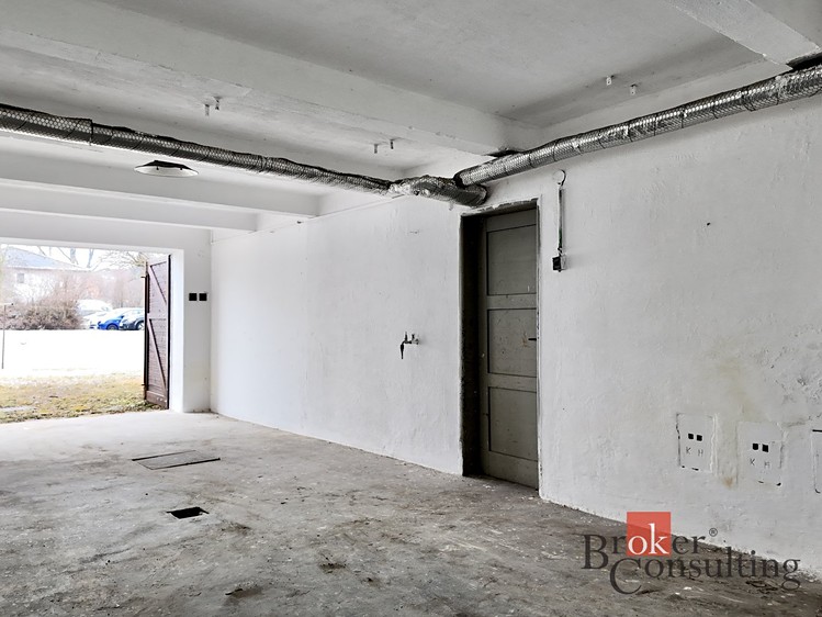 Prodej garáže 32 m² - foto 8