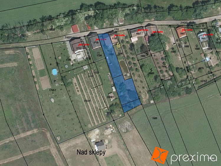Prodej podílu 1/18 vinného sklepa 35 m² - foto 2