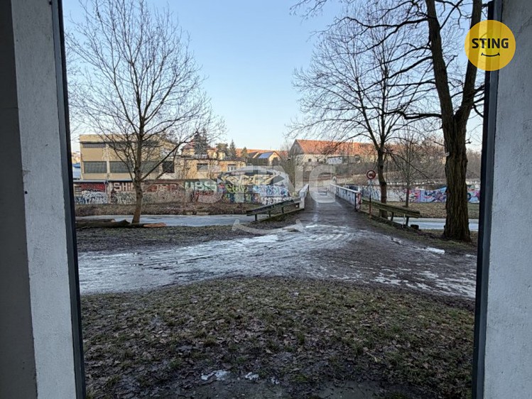 Prodej garáže 27 m² - foto 3