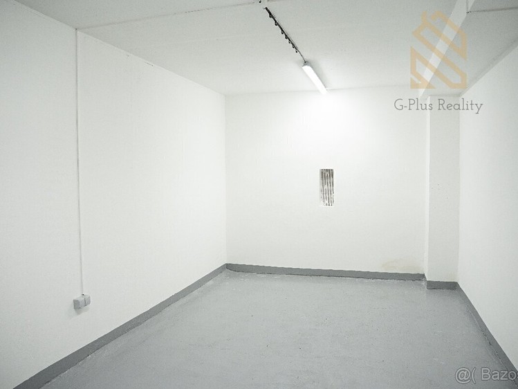 Prodej garáže 20 m² - foto 2