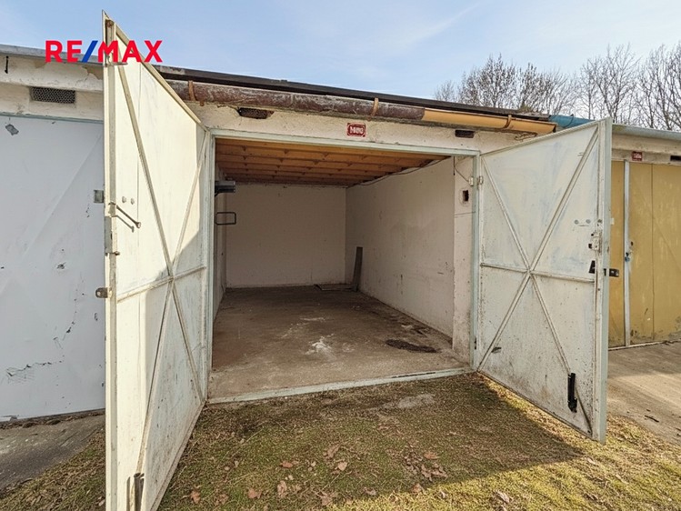 Prodej garáže 18 m² - foto 3