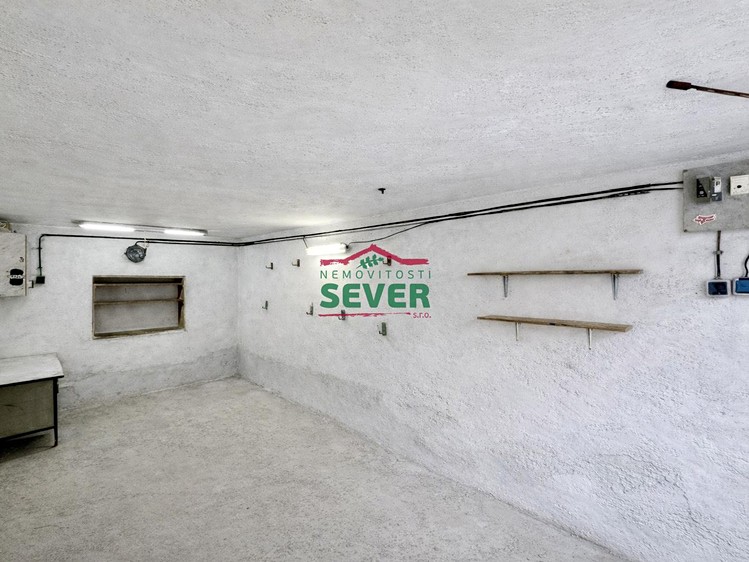 Prodej garáže 18 m² - foto 2