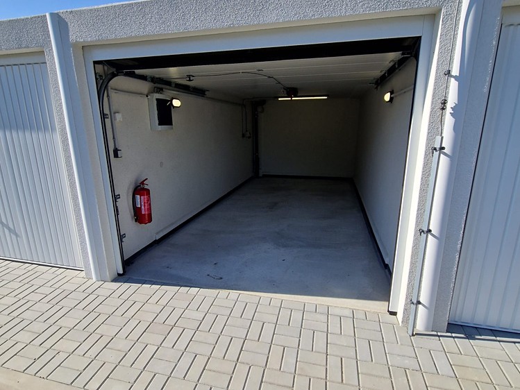 Prodej garáže 18 m² - foto 3