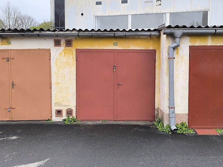 Prodej garáže 17 m² - foto 1