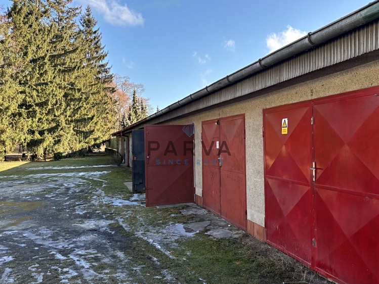 Prodej garáže 20 m² - foto 1