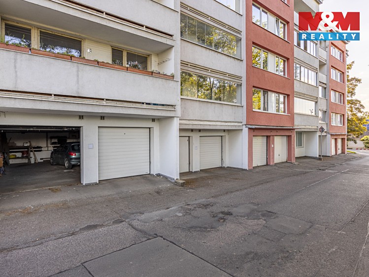 Prodej garážového stání 25 m² - foto 2