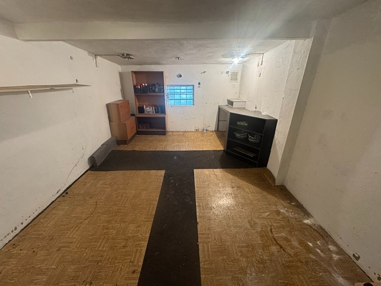 Prodej garáže 24 m² - foto 2
