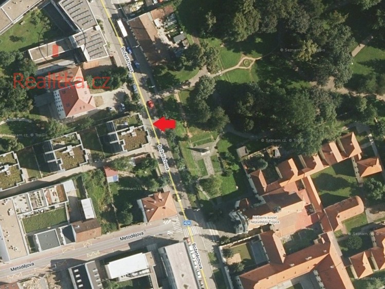 Prodej garážového stání 18 m² - foto 2