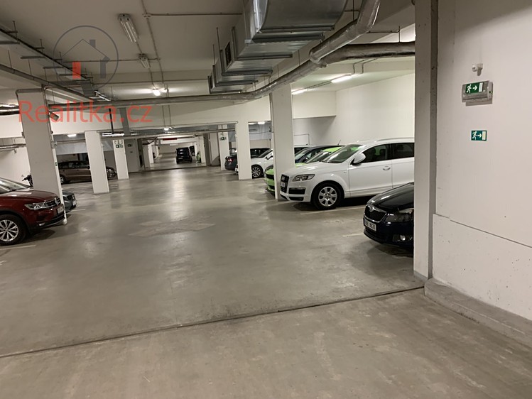 Prodej garážového stání 18 m² - foto 5