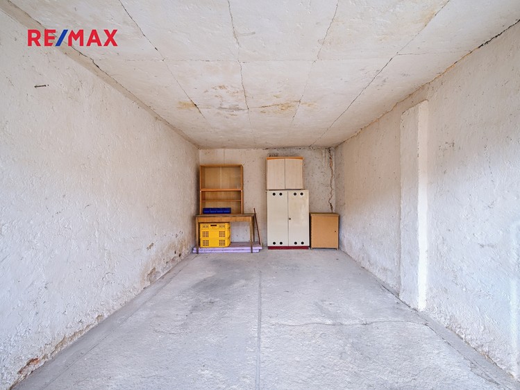 Prodej garáže 18 m² - foto 2