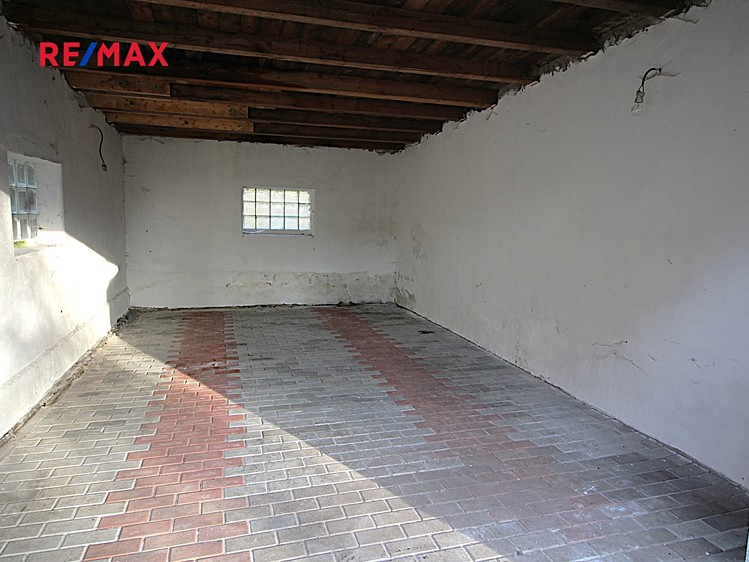 Prodej garáže 24 m² - foto 2