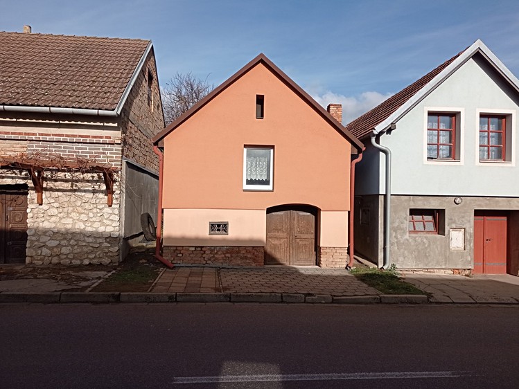 Prodej vinného sklepa 60 m² - foto 1