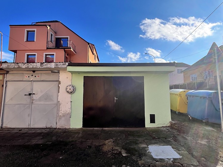 Prodej garáže 19 m² - foto 2