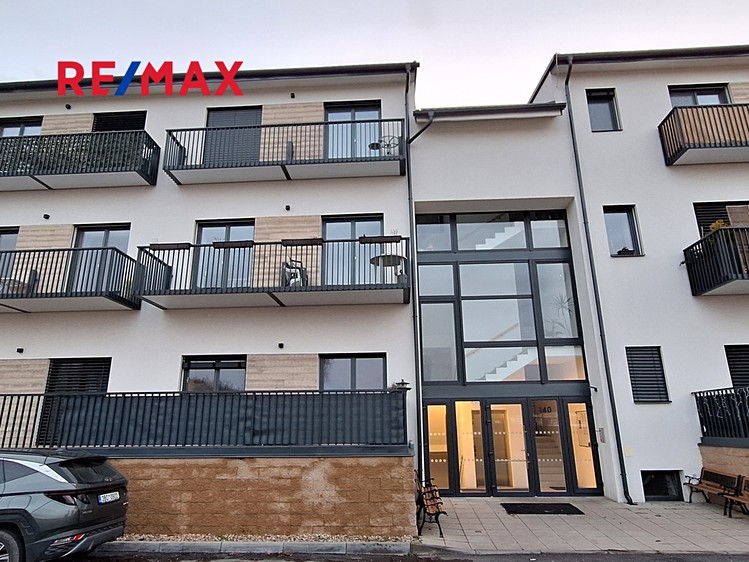 Prodej garážového stání 15 m² - foto 7