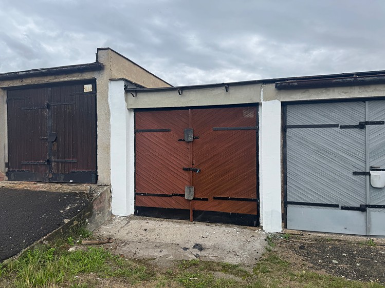 Prodej garáže 20 m² - foto 1
