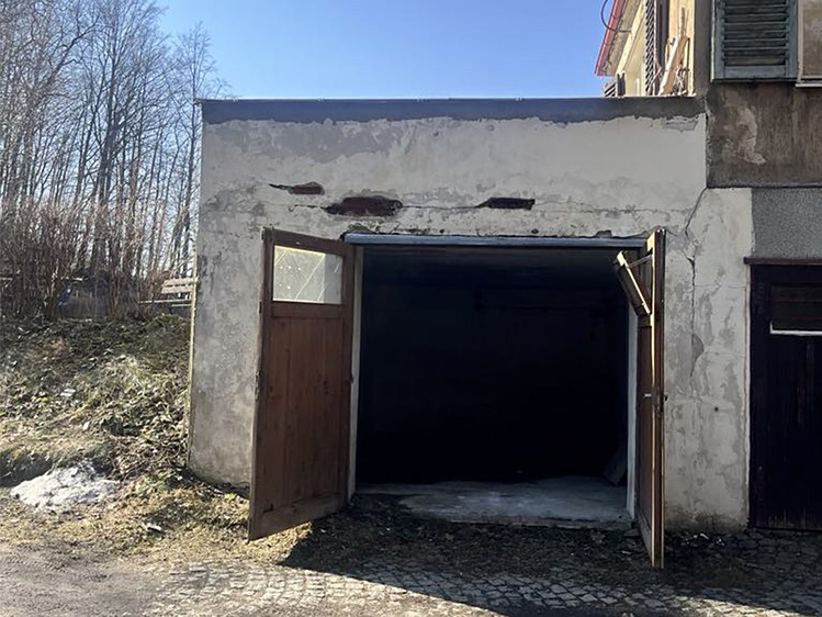 Prodej garáže 23 m² - foto 1