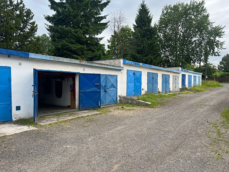 Prodej garáže 22 m² - foto 1