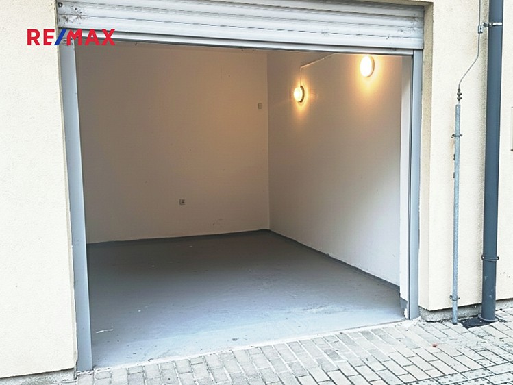 Prodej garáže 20 m² - foto 3