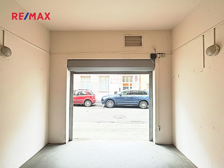 Prodej garáže 20 m² - foto 4