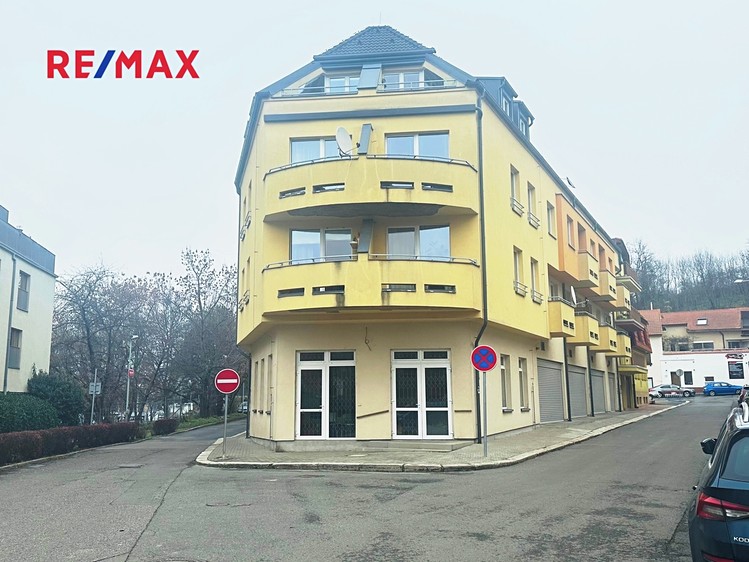 Prodej garáže 20 m² - foto 7