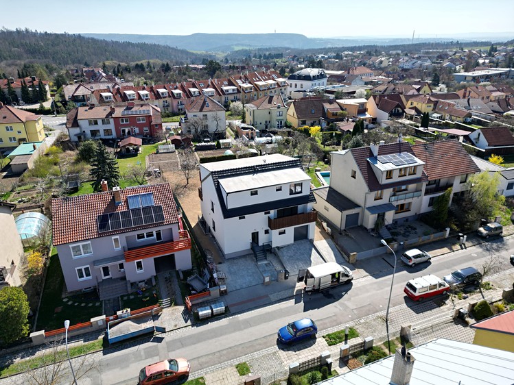 Prodej garáže 30 m² - foto 3