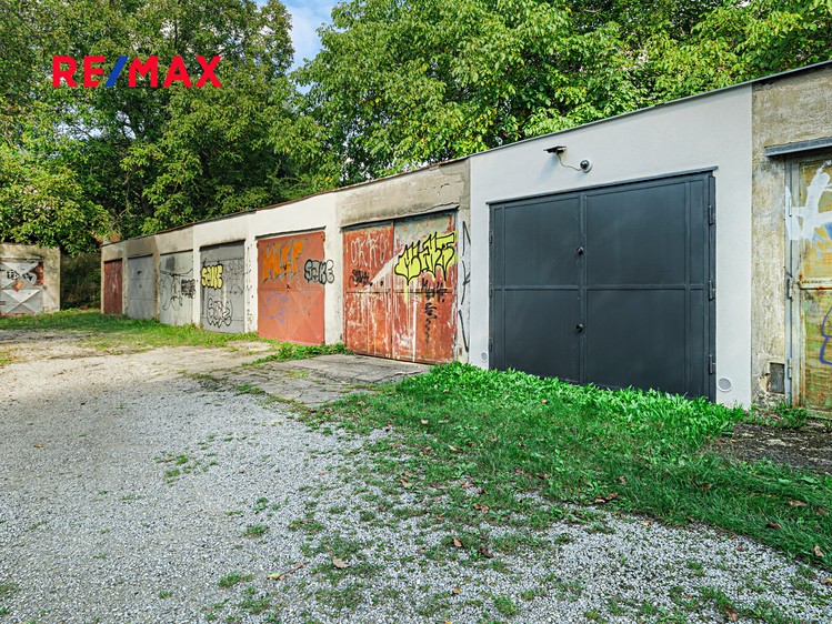 Prodej garáže 18 m² - foto 5