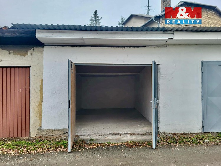 Prodej podílu 49/1 504 garáže 19 m² - foto 2