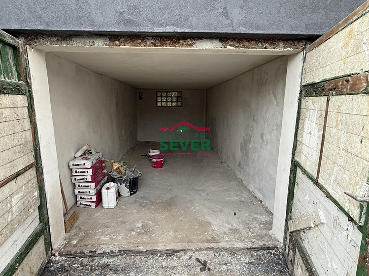 Prodej garáže 18 m² - foto 2