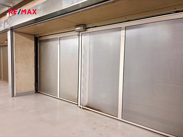 Pronájem garáže 14 m² - foto 2