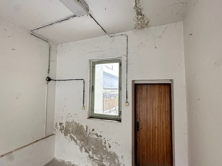 Pronájem garážového stání 16 m² - foto 5