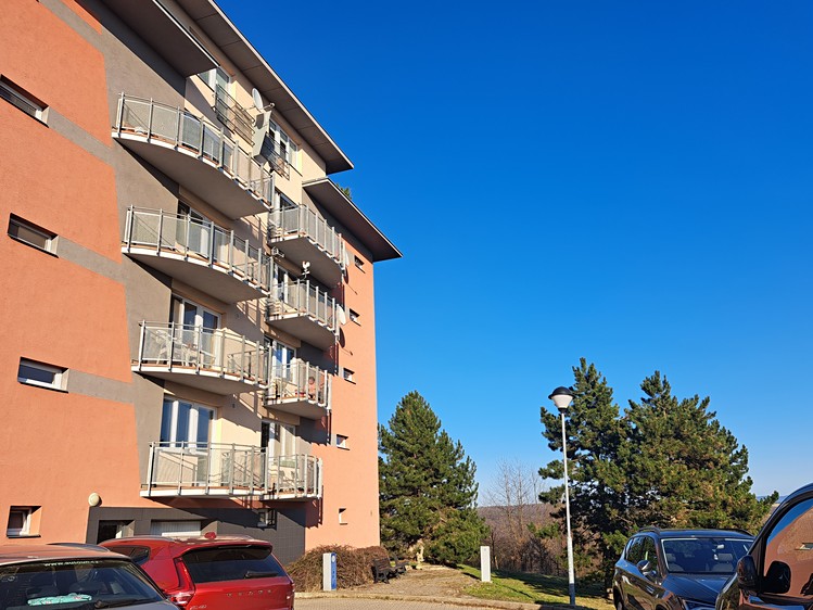 Pronájem garážového stání 17 m² - foto 5