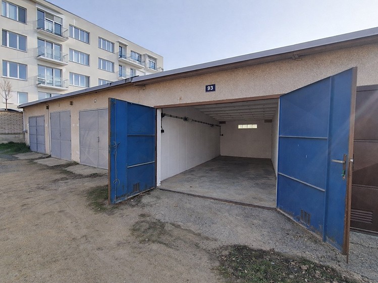 Pronájem garáže 19 m² - foto 1