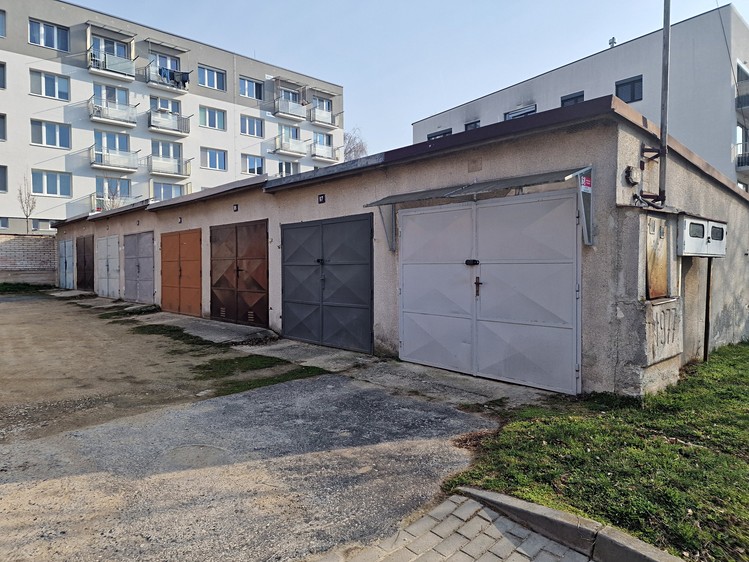 Pronájem garáže 19 m² - foto 2
