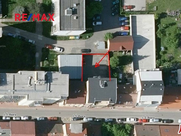 Pronájem garážového stání 20 m² - foto 5