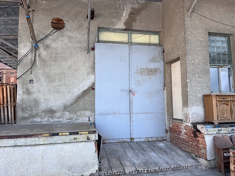 Pronájem garáže 42 m² - foto 3