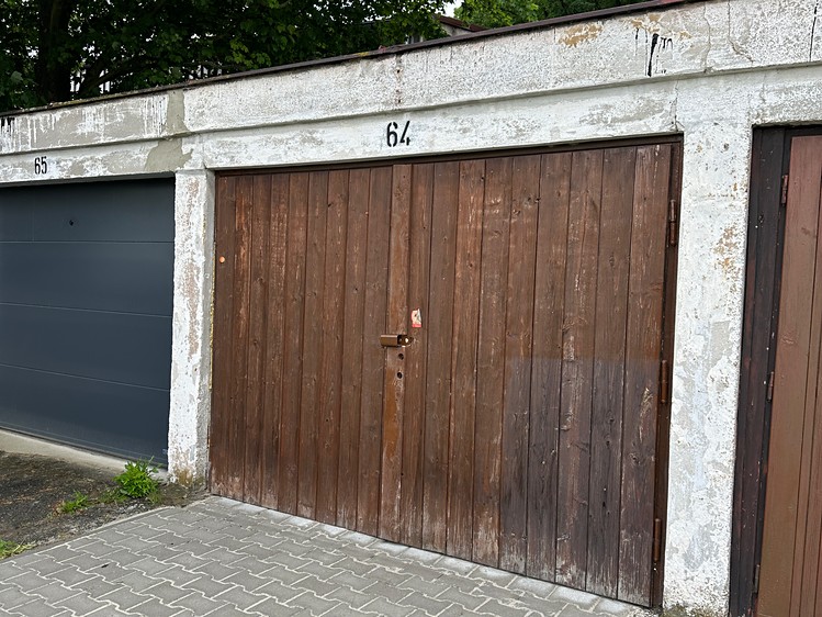 Pronájem garáže 17 m² - foto 1