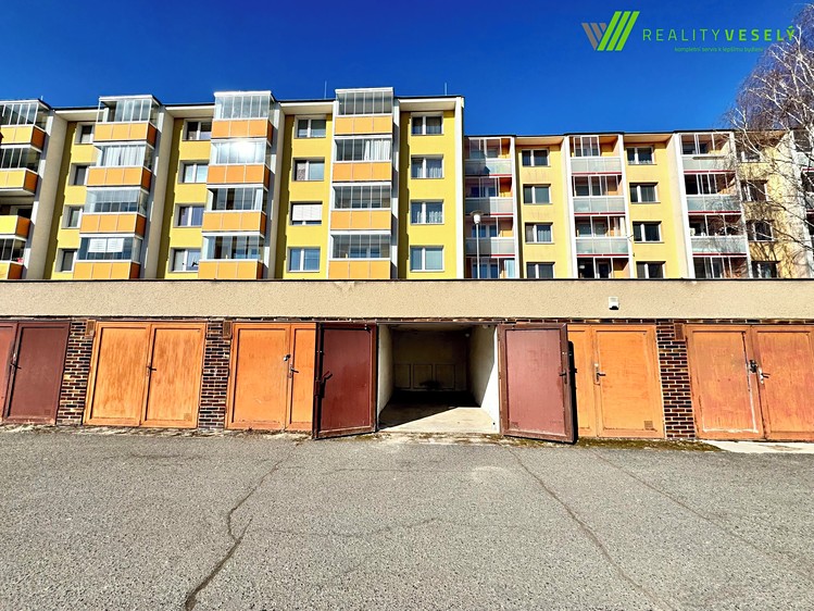 Pronájem garáže 18 m² - foto 1