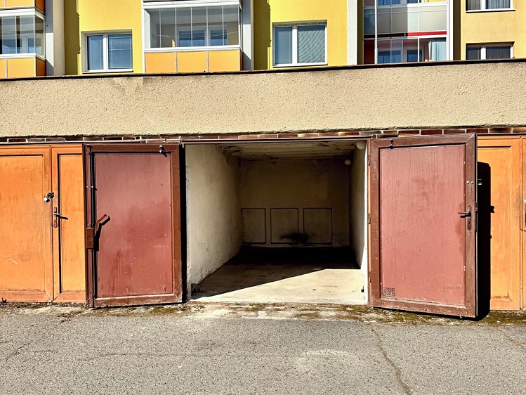 Pronájem garáže 18 m² - foto 7